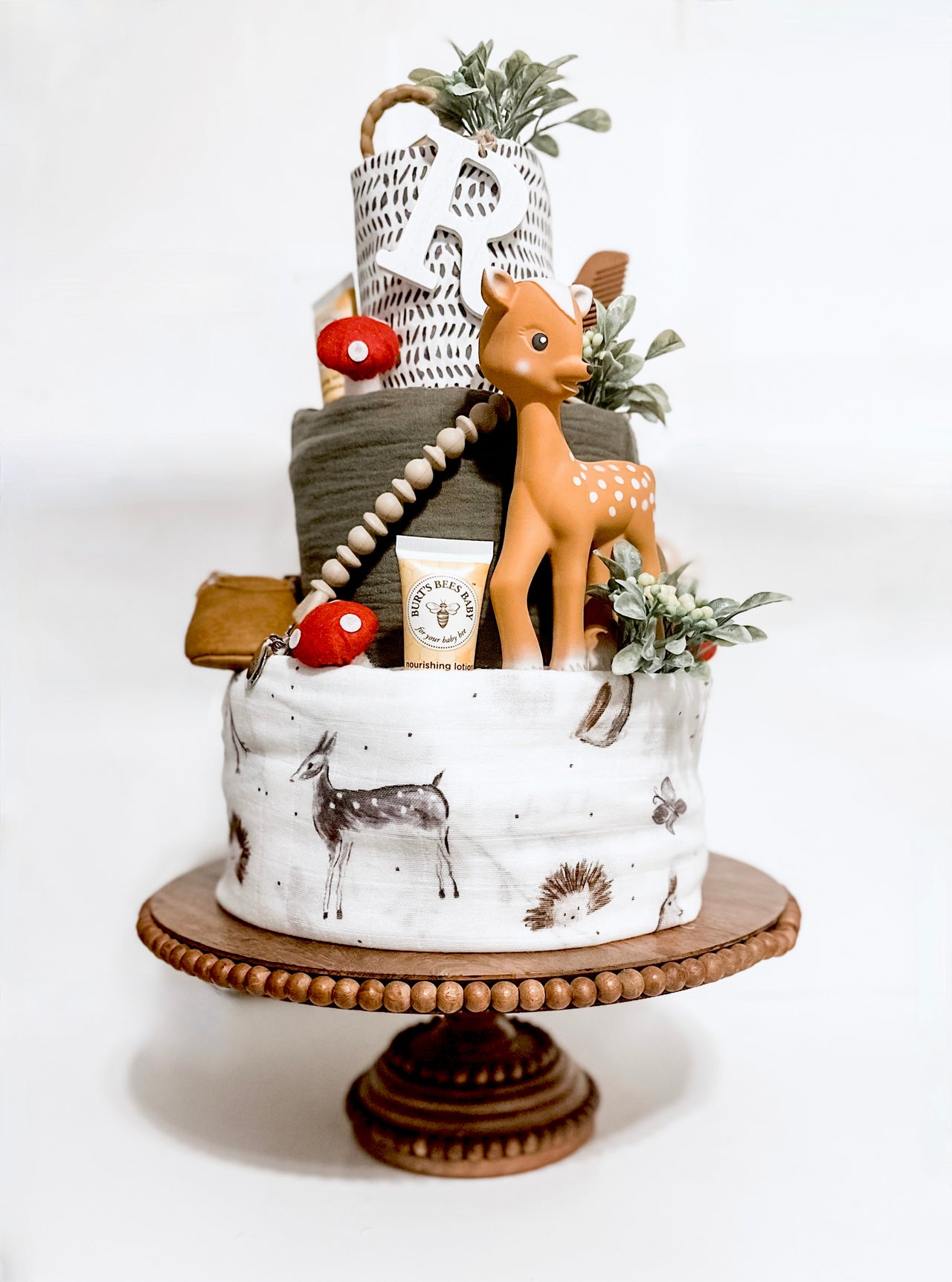 Forest diaper cake top